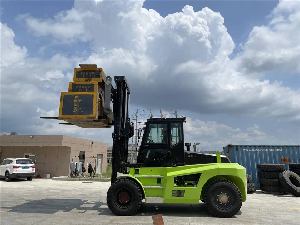 SOCMA 13.5 Ton Forklift HNF135-600-A