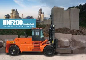 20 Вилочний навантажувач для транспортування важких бетонних блоків